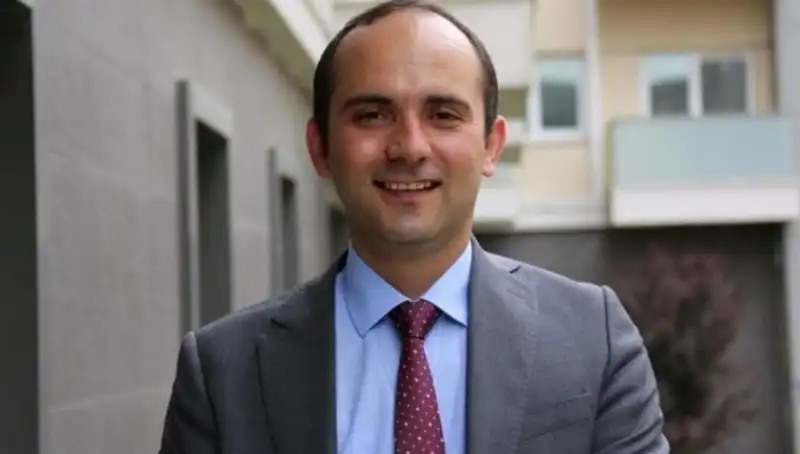 Anayasa Mahkemesi’nden Tayfun Kahraman’a Dair Neden Tartışmalı Bir Karar Verildi?