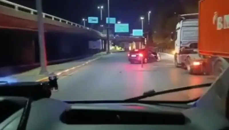 İstanbul'da Şok Kaçakçılık Operasyonu: 36 Milyon TL'lik Ürünlere El Kondu