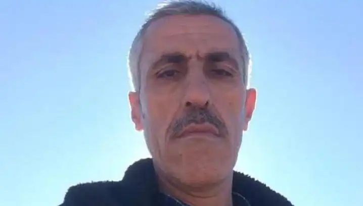 Gençler için Önlem Almaya Çalışan Adam, Bıçaklı Saldırıya Uğradı
