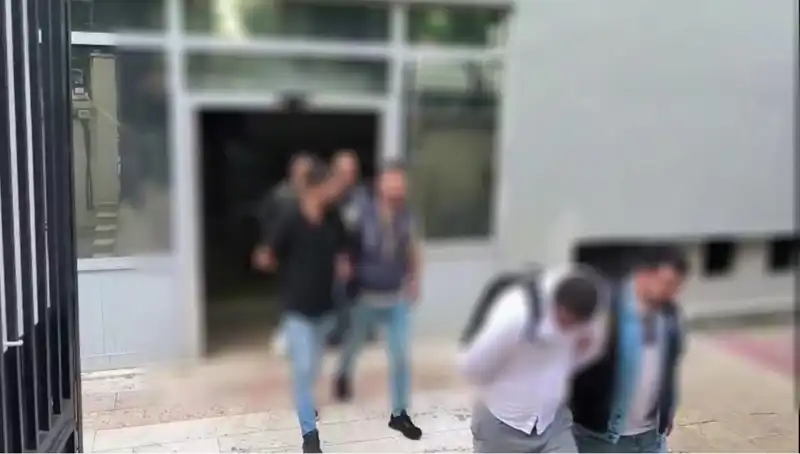 Sahte Yatırım İlanları ile Milyonlarca Lira Vurgun: 6 Kişi Tutuklandı