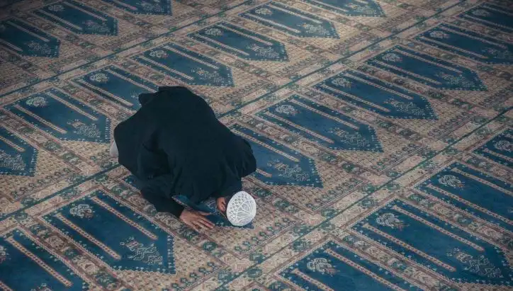 Cuma Namazı Saati 12 Eylül: İstanbul, Ankara, İzmir İçin Merak Edilenler