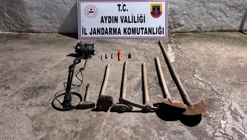 Aydın'da Kaçak Kazı Yapan Çete Suçüstü Yakalandı: Detaylar İnanılmaz!