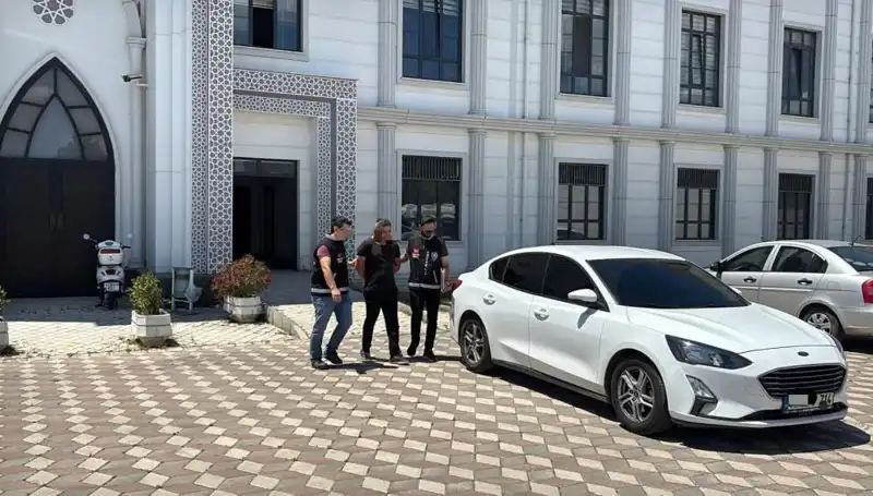 Kocaeli'de Yaşanan Cinayet Olayında Şok Gelişme: Katil Zanlısı Tutuklandı