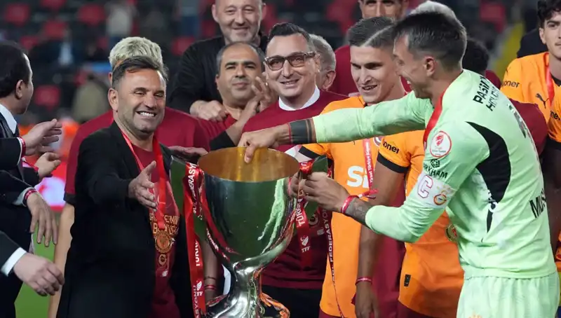 Okan Buruk'tan Galatasaray İçin İddialı Hedefler: Şampiyonluk Yolda!