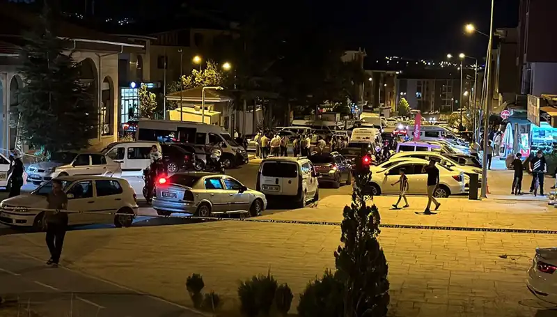 İki Aile Arasında Yaşanan Kavga: 1’i Ağır 3 Yaralı!