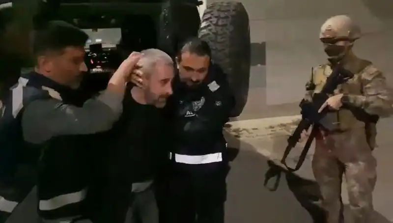 213 Saatlik Görüntü İncelemesiyle Kardeş Katili Yakalandı!