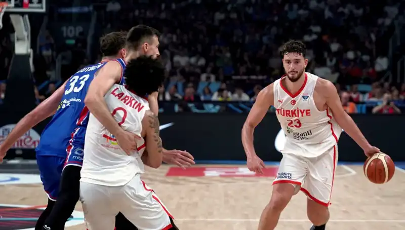 12 Dev Adam, İsveç’i Geride Bırakarak Çeyrek Finale Yükseldi!