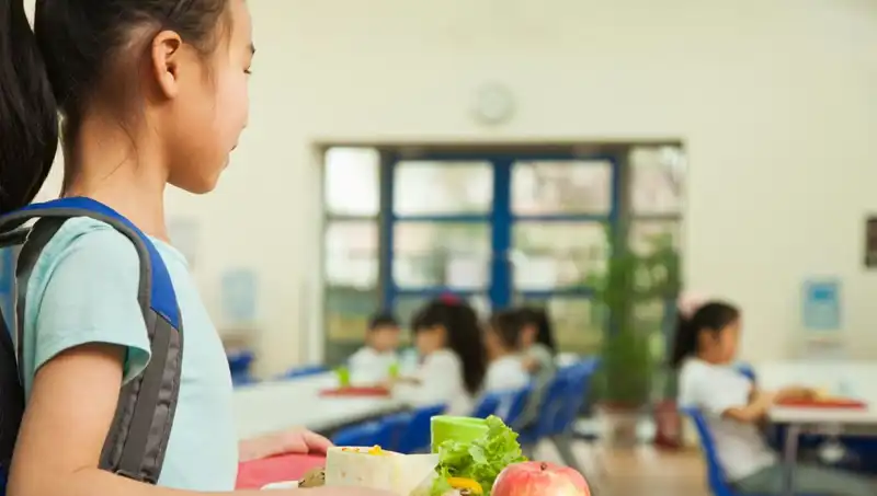 İspanya, Obeziteyle Mücadelede Radikal Adım Attı: Yağlı Yiyecekler Yasaklanıyor