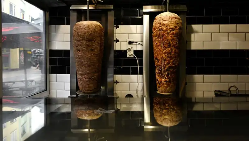 Döner Krizi Kapıda: Fiyatlar Yükseliyor, Tüketiciler Ne Yapacak?