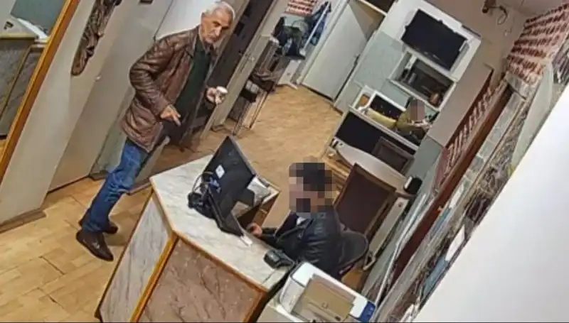 Özgür Özel’e Saldıran Selçuk Tengioğlu'nun Şoke Eden Son Görüntüleri Ortaya Çıktı